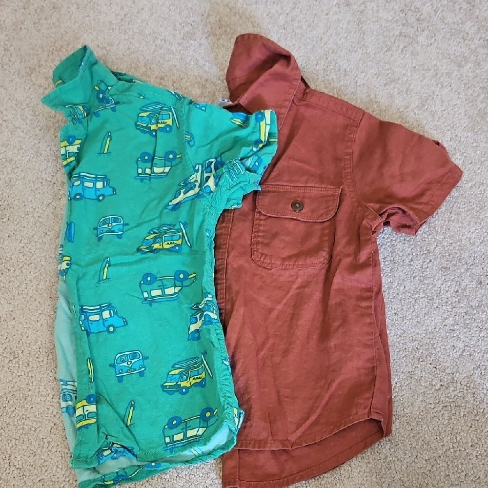 Kids' Green and Red Short Sleeve Shirts